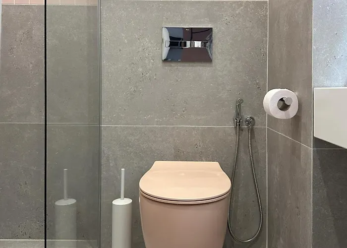 Bonbon Next To Gondola * 반스코