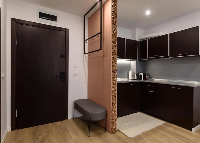 Bonbon Next To Gondola